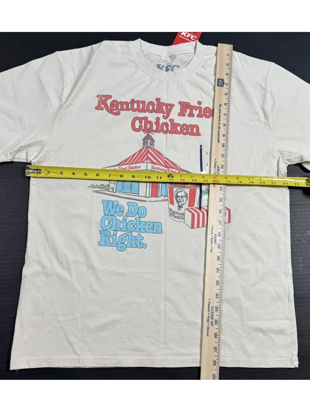 Kentucky Fried Chicken KFC Short Sleeve Graphic T-Shirt Men's L NWT